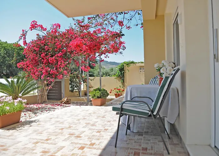 Apartment Katia's House Ampavris